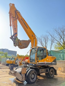 รถขุดตีนตะขาบฮุนได Robex210W-9S มือสอง ราคาถูก ผลิตในเกาหลี รุ่นดั้งเดิม 220-9 220-9S 210-9S - Product Image 2