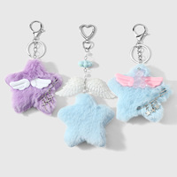 Nouveauté Tendance : Adorable Porte-clés/Pendentif de Sac en Peluche Étoile à Cinq Branches avec Ailes Multicolores et Motif Étoile Croisée