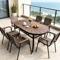 Vente directe d'usine, ensemble de salle à manger moderne pour patio, empilable, résistant à l'eau, résistant aux UV, aspect bois, ensemble de table et de chaises de jardin d'extérieur