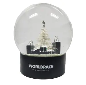 Souvenir personnalisé en résine Globe en verre à eau Arbre de Noël Nouvel An Ajouter de la musique LED Fonctions automatiques de la neige Boule à neige en résine