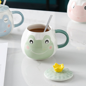 Taza de cerámica creativa de gran capacidad con bonito diseño femenino, alto nivel de apariencia, incluye tapa, cuchara, té, café, leche, uso doméstico - Product Image 4