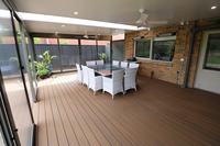 Plancher en bois composite pour l'extérieur Plancher en bois composite Plancher en bois composite 3D gaufré Dalle de plancher pour terrasse extérieure à emboîtement