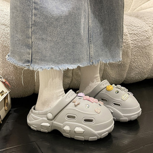 2023 bricolage breloques sandales pour femmes <span class=keywords><strong>pas</strong></span> <span class=keywords><strong>cher</strong></span> jardinage Eva chaussures trou respirant plate-forme flop pour été automne <span class=keywords><strong>jardin</strong></span> filles sabots - Product Image 2