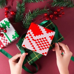 Custom Eco-Friendly Christmas <b>Pattern</b> Gift Wrapping <b>Paper</b> Roll Art <b>Paper</b> 100GSM Coated Recyclable Digital Printing Compatible - Product Image 2