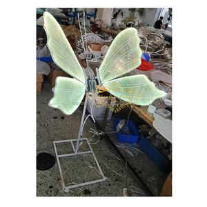 Il cambiamento di colore apre e chiude la disposizione di attività della decorazione di nozze delle ali incandescenti della farfalla che si muovono delle ali della farfalla. - Product Image 5