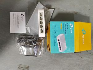 Router Wifi <span class=keywords><strong>Tplink</strong></span> TL-SF1005D de 5 Puertos 10/100Mbps para Escritorio, Red Doméstica y de Oficina, Versión en Inglés - Product Image 3