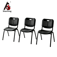 Chaise d'École Empilable en Plastique pour Étudiants, avec Dossier Ergonomique et Cadre en Acier, Idéale pour Salles de Classe et Salles de Conférence (Vente en Gros)