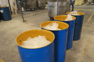 Vente directe de silicone, adhésif plus fort, mastic silicone, <span class=keywords><strong>calfeutrage</strong></span> <span class=keywords><strong>PVC</strong></span> pour réparation de fenêtres extérieures, projet structurel - Product Image 5