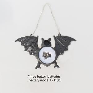 Lampe de chauve-souris lumineuse Halloween Pendentif dégradé à sept couleurs pour poupées d'accessoires de décoration de festival de fantômes - Product Image 2