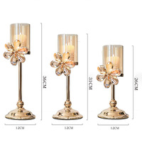 Centre de table de mariage : Ensemble de chandeliers en verre ambré et transparent avec base en métal électroplaqué