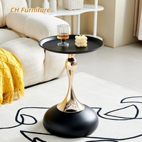 Table d'appoint moderne de luxe Design de taille unique pour la maison Table basse d'angle française contemporaine Meubles décoratifs en métal