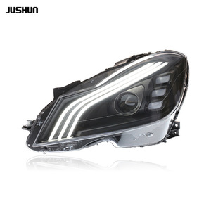 Conjunto de Faros Delanteros para Mercedes-Benz Clase C W204, Estilo Maybach, Lente LED de Tres Barras, 12V - Product Image 4