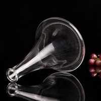 Classique Boisson Alcoolisée Whisky Rhum Bouteille De Vin Vente 700ml Clair Forme Conique Soufflé À La Main Liqueur Rouge Claret Carafe En Verre
