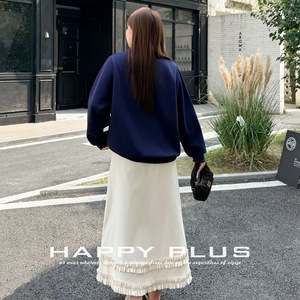 Sweat-shirt bleu marine Runqi grande taille avec détails en perles et strass, coupe ample, pull en coton tricoté pour femme - Product Image 5