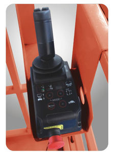 स्वचालित एक क्लिक समतल हवाई स्व-चालित कैंची लिफ्ट कार्य मंच 300/230 किलोग्राम क्षमता आईएसओ/से प्रमाणित - Product Image 3