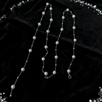 Collier long multicouche en perles d'imitation pour femme, style luxe léger, cadeau automne/hiver, chaîne de clavicule pour pull
