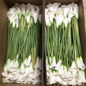 O-1019 Prezzi all'Ingrosso, Dimensioni Personalizzate 63cm, Fiori di Calla Artificiali in PU a Effetto Realistico in Vendita - Product Image 5