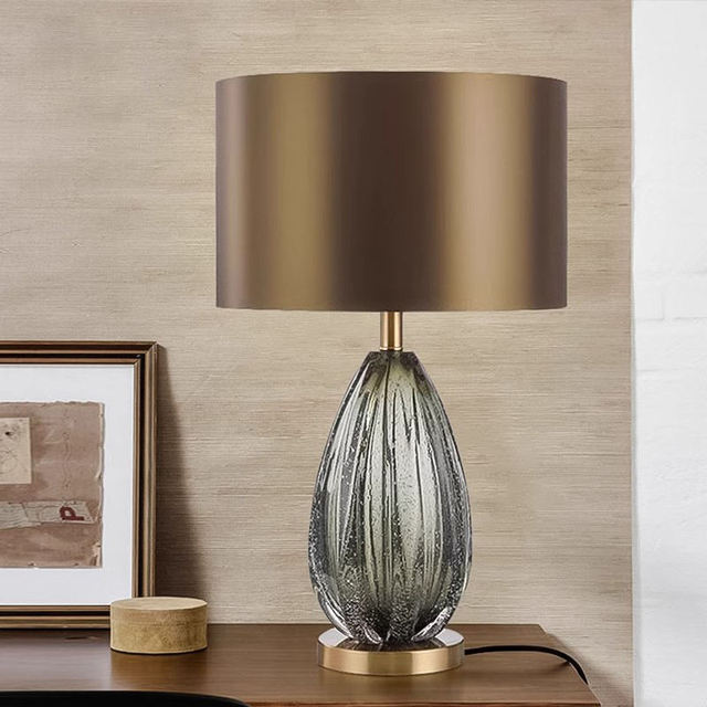 Modern Design Hotel Luxury LED Table Lamp with Iron+Glass Construction AC 85-265V Dimmable for Bedroom & Living Room