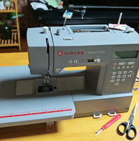 Machine à coudre électrique de bureau 6705C de haute qualité, multifonctionnelle avec table d'extension robuste, d'occasion