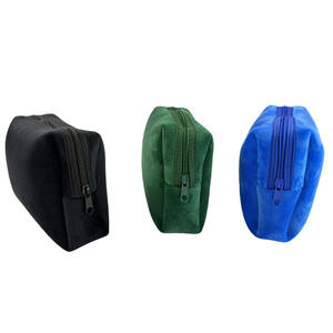 Tas Kosmetik Wanita Neoprena Warna Kustom Baru <span class=keywords><strong>2026</strong></span>, <span class=keywords><strong>Organizer</strong></span> Kosmetik Kapasitas Besar, Tas Makeup Perjalanan untuk Wanita dan Remaja Putri dengan Logo - Product Image 6