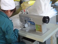 Machine à coudre ultrasonique à grande vitesse professionnelle pour la soudure de sacs tissés