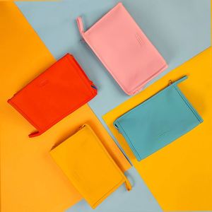 Wholesale Cute <b>Make</b> <b>up</b> Leather Makeup <b>Bag</b> Luxury Travel Cosmetic <b>Bag</b> Custom Logo Travel Electronic Accessories Organizer Pouch - Product Image 3