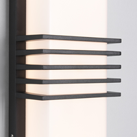Lampe murale extérieure moderne en aluminium moulé sous pression avec diffuseur en polycarbonate LED, étanche, noire, à montage en surface
