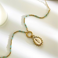Collier ras du cou pour femme en acier inoxydable avec pendentif coquillage naturel et perles, style sportif et élégant, luxe léger et haut de gamme