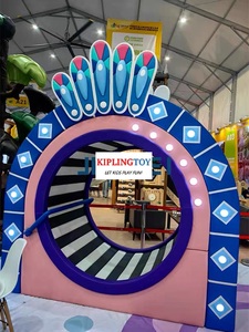 Carrusel Eléctrico Blanco Barato de Juego Blando para Interiores con Diseño de Animales Personalizado y Caballo - Product Image 6