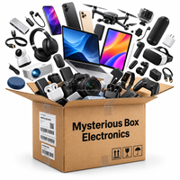 Boîte mystère de gadgets numériques tendance : 100 % téléphones, mini-projecteurs, chargeurs USB – En stock, livraison immédiate pour les acheteurs de magasins d'électronique