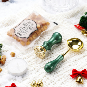 ชุดอุปกรณ์ประทับตราขี้ผึ้งคริสต์มาส พร้อมด้ามจับและลูกปัดสำหรับงานประดิษฐ์ในช่วงเทศกาล - Product Image 2