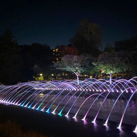 Grande fontaine d'eau extérieure lumineuse avec jets LED multicolores programmables et scintillants pour projets de centres commerciaux et de places publiques