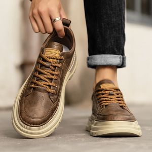 <span class=keywords><strong>รองเท้า</strong></span>ผ้าใบลำลองอเนกประสงค์สไตล์อเมริกันแบบโลว์ท็อป <span class=keywords><strong>รองเท้า</strong></span>กีฬาผู้ชายสไตล์เรโทร พื้นหนา <span class=keywords><strong>รองเท้า</strong></span>ไบค์เกอร์ ดีไซน์เรียบหรู ทันสมัย - Product Image 5