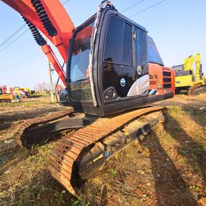 Escavatore Usato Giapponese Hitachi ZX200, 95% Nuovo, Originale 20 Tonnellate, Grande Escavatore Cingolato Hitachi <span class=keywords><strong>200</strong></span> di Seconda Mano in Vendita - Product Image 4