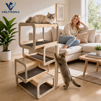 Arbre à chat multi-niveaux en bois, structure en contreplaqué de bouleau, plateformes moquettées, poteau à gratter en sisal, mobilier d'intérieur, vente en gros