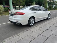 Honda Accord Sport Series 260TURBO Berline 2023, conduite à gauche, intérieur foncé, sièges en cuir, transmission automatique, voiture familiale de taille moyenne