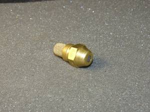 فوهة حرق الزيت الأصلية الجديدة جاهزة للشحن 0.55 90 AS (مجموعة من <span class=keywords><strong>2</strong></span>) للأتمتة الصناعية PLC&PAC - أفضل قيمة - Product Image 2