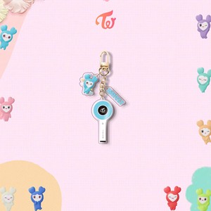 Llavero de moda KPOP TWICE de dibujos animados, colgante de acero inoxidable y acrílico, para fans de LOVELYS MOMO <span class=keywords><strong>Nayeon</strong></span> Tzuyu Chaeyoung Sana Mina, para coche o bolso - Product Image 4