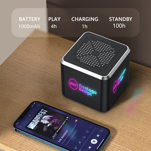 Prix de Gros Personnalisation d'Usine ODM OEM Logo LED pour Haut-Parleur sans Fil 5.3 Mini Cube Lumière Brillante RGB Téléphone Portable Ordinateur - Product Image 4