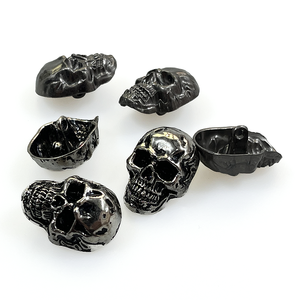 Bottoni a Forma di Teschio di Alta Qualità Personalizzati per Costumi di Halloween - Product Image 1