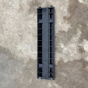 أفضل المبيعات: منحدر كابلات مطاطي بقناتين لحماية الأسلاك - Product Image 6