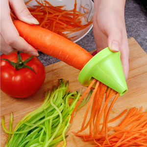 Éplucheur et Râpe Spirale Multifonction Manuelle pour Légumes, Outil de Cuisine Rotatif pour Pommes de Terre, Carottes et Radis - Product Image 1