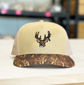 Casquette de baseball personnalisée 5 panneaux non structurée à bord incurvé Nouveau design Snapback avec logo brodé pour les sports de plein air - Product Image 4