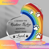 Adorno Conmemorativo Personalizado para Mascotas, con Forma de Corazón y Huellas de Patas Arcoíris, Decoración para Oficina y Hogar