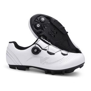 Chaussures de vélo personnalisées en cuir véritable pour hommes et femmes, chaussures de vélo de <span class=keywords><strong>route</strong></span>, chaussures de vélo de montagne, chaussures d'assistance - Product Image 3