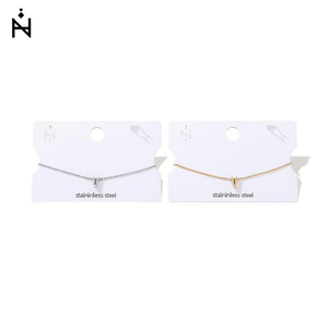 Bracciale a V in acciaio inossidabile dal design minimalista per donna - Product Image 2