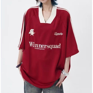 T-shirt de sport décontracté unisexe à col en V et manches courtes, brodé sur mesure, style color block, pour couple, coupe ample, vintage - Product Image 4