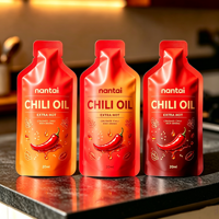 Op maat gedrukte, driezijdig gesealde, draagbare zakjes/samples voor chiliolie, 20ml 30ml, voor verpakkingen van kruiden.