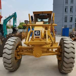 Niveleuse à moteur Caterpillar 140G d'occasion pour la construction routière, modèle original CAT 140G avec moteur 3304 pour le nivellement des routes. - Product Image 3