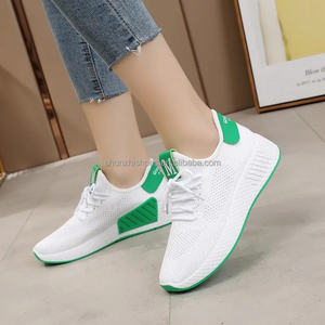 Zapatillas Casuales Marca Chinat para Mujer en Color Negro, Calzado Deportivo para Trabajo, Disponibles en Stock - Product Image 2